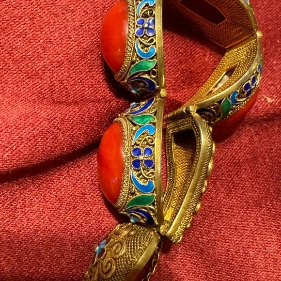 Early 19 century Chinese export piece. Filigree silver enamel and coral. - Picture 4 of 17